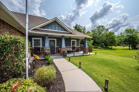 4450 Buffalo Hl, Guthrie, OK 73044