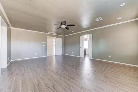Living - 7301 Moonlight Dr, Norman, OK 73026 photo 7 of 7