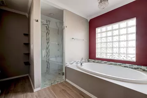 Bath - 7301 Moonlight Dr, Norman, OK 73026 photo 6 of 8