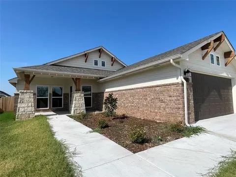 11209 NW 135th St, Yukon, OK 73099