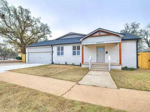 20660 Walker St, Harrah, OK 73045 photo 2