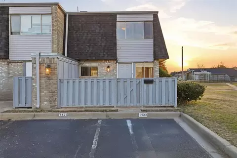 1423 Bill Carrol Dr, Norman, OK 73071