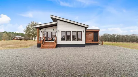66 Hickory Springs Trl, Broken Bow, OK 74728