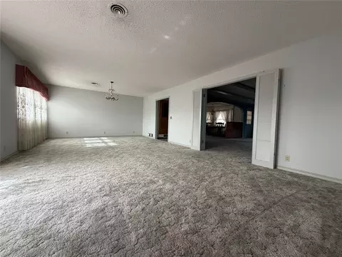 Living - 705 E Whitmer, Sentinel, OK 73664 photo 5 of 7