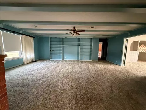 Living - 705 E Whitmer, Sentinel, OK 73664 photo 1 of 7