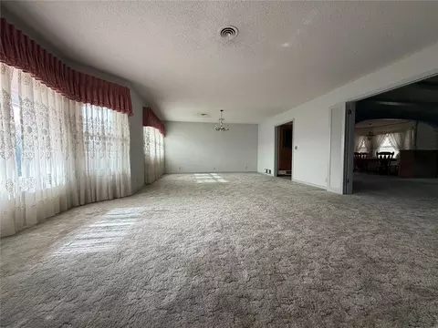 Living - 705 E Whitmer, Sentinel, OK 73664 photo 4 of 7