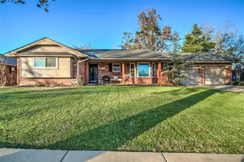 713 Pepperdine Ave, Edmond, OK 73013