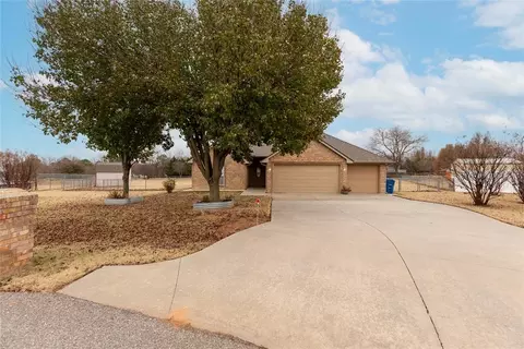 1760 SE 5th St, Newcastle, OK 73065