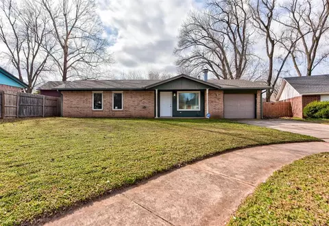 808 Hawks Nest Dr, Norman, OK 73072