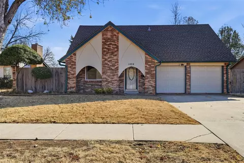 1424 Cambridge Dr, Norman, OK 73069