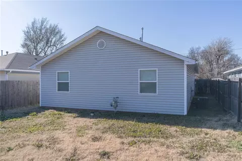 622 S Ash St, Guthrie, OK 73044 photo 22