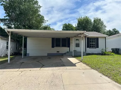707 S 2nd St, Yukon, OK 73099