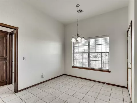 625 Allison Ln, Moore, OK 73160 photo 21