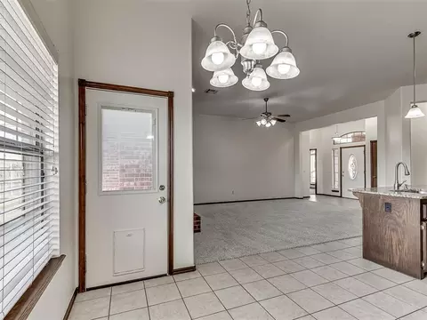 625 Allison Ln, Moore, OK 73160 photo 23
