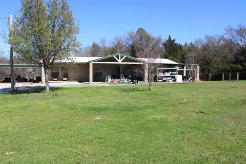 3873 Dogwood Canyon Ln, Marietta, OK 73448
