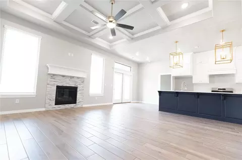 12305 SW 32nd St, Yukon, OK 73099