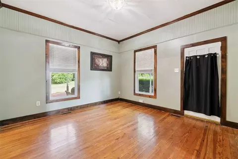 Living - 722 E 2nd St, Chandler, OK 74834 photo 2 of 6