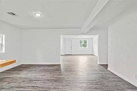 Living - 223 E Juniper Ln, Mustang, OK 73064 photo 3 of 3