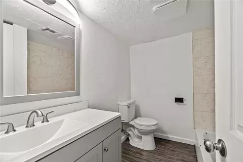 Bath - 223 E Juniper Ln, Mustang, OK 73064 photo 1 of 4