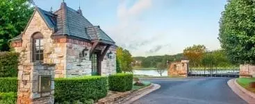 8100 Bald Eagle Rd, Edmond, OK 73049 photo 3