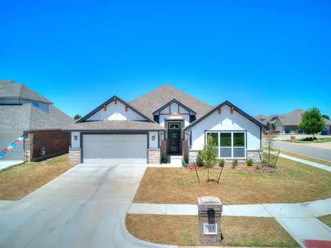 913 SW 141st St, Oklahoma City, OK 73170