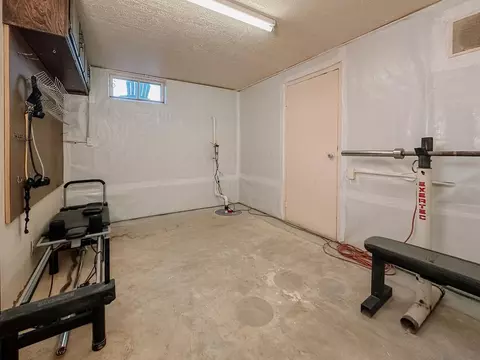 619 N Marion Ave, Hinton, OK 73047 photo 29
