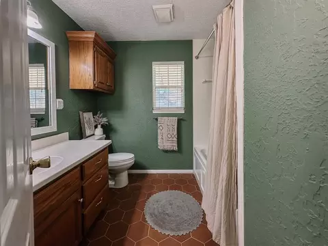 619 N Marion Ave, Hinton, OK 73047 photo 11