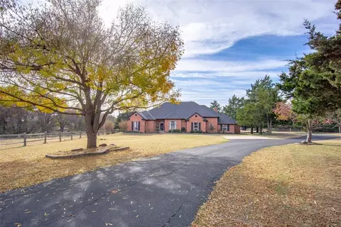 2101 Blue Gramma Dr, Edmond, OK 73034