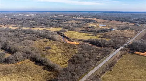 16351 Box Rd, Lexington, OK 73051