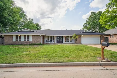 12413 Arrowhead Ter, Oklahoma City, OK 73120