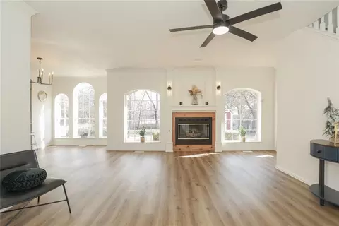 Living - 2004 N Timberview Dr, Edmond, OK 73013 photo 2 of 4