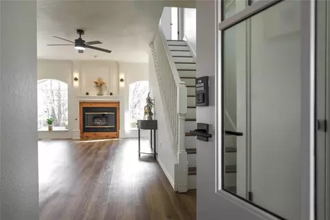 Entry Way - 2004 N Timberview Dr, Edmond, OK 73013 photo 1 of 2