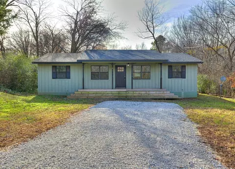 47110 Garretts Lake Rd, Shawnee, OK 74804