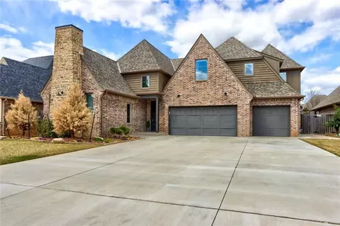 2501 Merlot Ct, Edmond, OK 73012