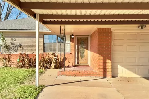 Other - 513 N Bell Dr, Crescent, OK 73028 photo 1 of 5