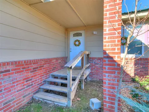 Exterior - 45206 Fairview Rd, Tecumseh, OK 74873 photo 3 of 8
