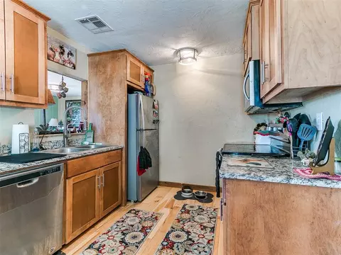 Kitchen - 45206 Fairview Rd, Tecumseh, OK 74873 photo 2 of 2