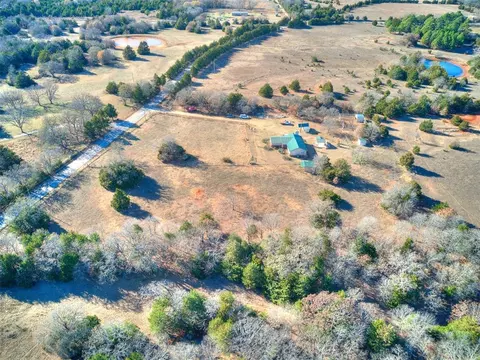 View/Area - 45206 Fairview Rd, Tecumseh, OK 74873 photo 5 of 6