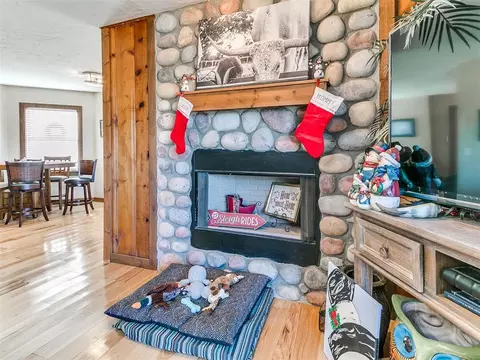 Living - 45206 Fairview Rd, Tecumseh, OK 74873 photo 5 of 5