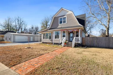 401 SW 4th St, Tuttle, OK 73089