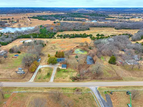 104475 S 3520 Rd, Prague, OK 74864