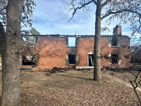 740 Manchester Ln, Oklahoma City, OK 73127