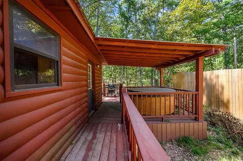 Exterior - 183 Pine Meadow Ln, Broken Bow, OK 74728 photo 6 of 11