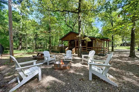 Exterior - 183 Pine Meadow Ln, Broken Bow, OK 74728 photo 9 of 11