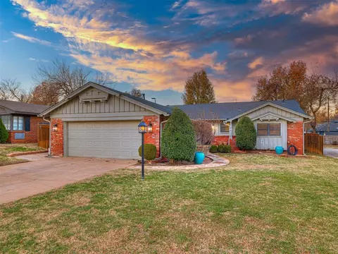 2725 Warwick Dr, Oklahoma City, OK 73116