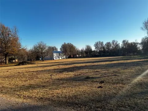 Hummingbird Circle, El Reno, OK 73036