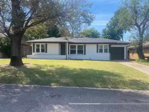 2212 Barclay Rd, Oklahoma City, OK 73120