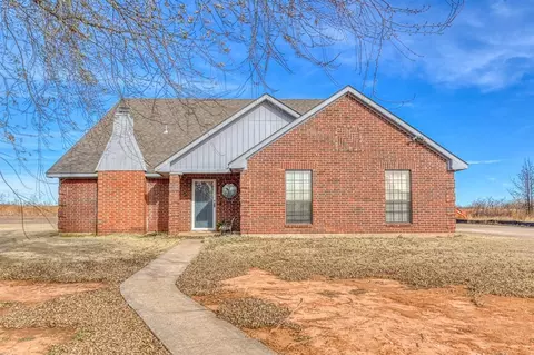 1027 Woodbrook Blvd, Purcell, OK 73080