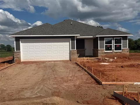 1128 S Bear Ln, Mustang, OK 73064