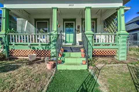 1809 NW 9th St, Oklahoma City, OK 73106